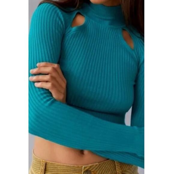 UO Aria Ribbed Cutout Turtleneck Sweater in Teal - Picture 2 of 5